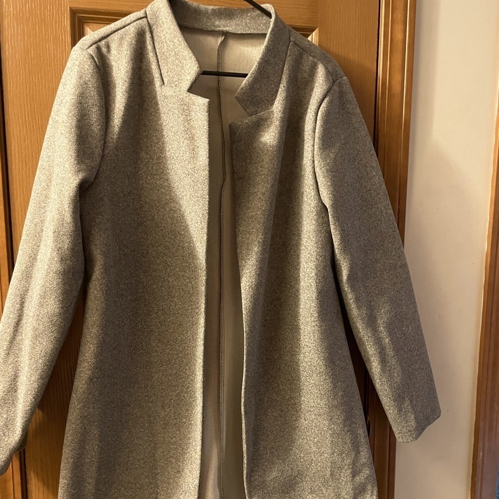 Elegant Gray Women's Coat